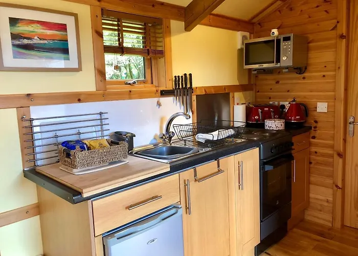 Rashfield Sheilings - Riverside Lodges, By Pucks Glen, Dunoon