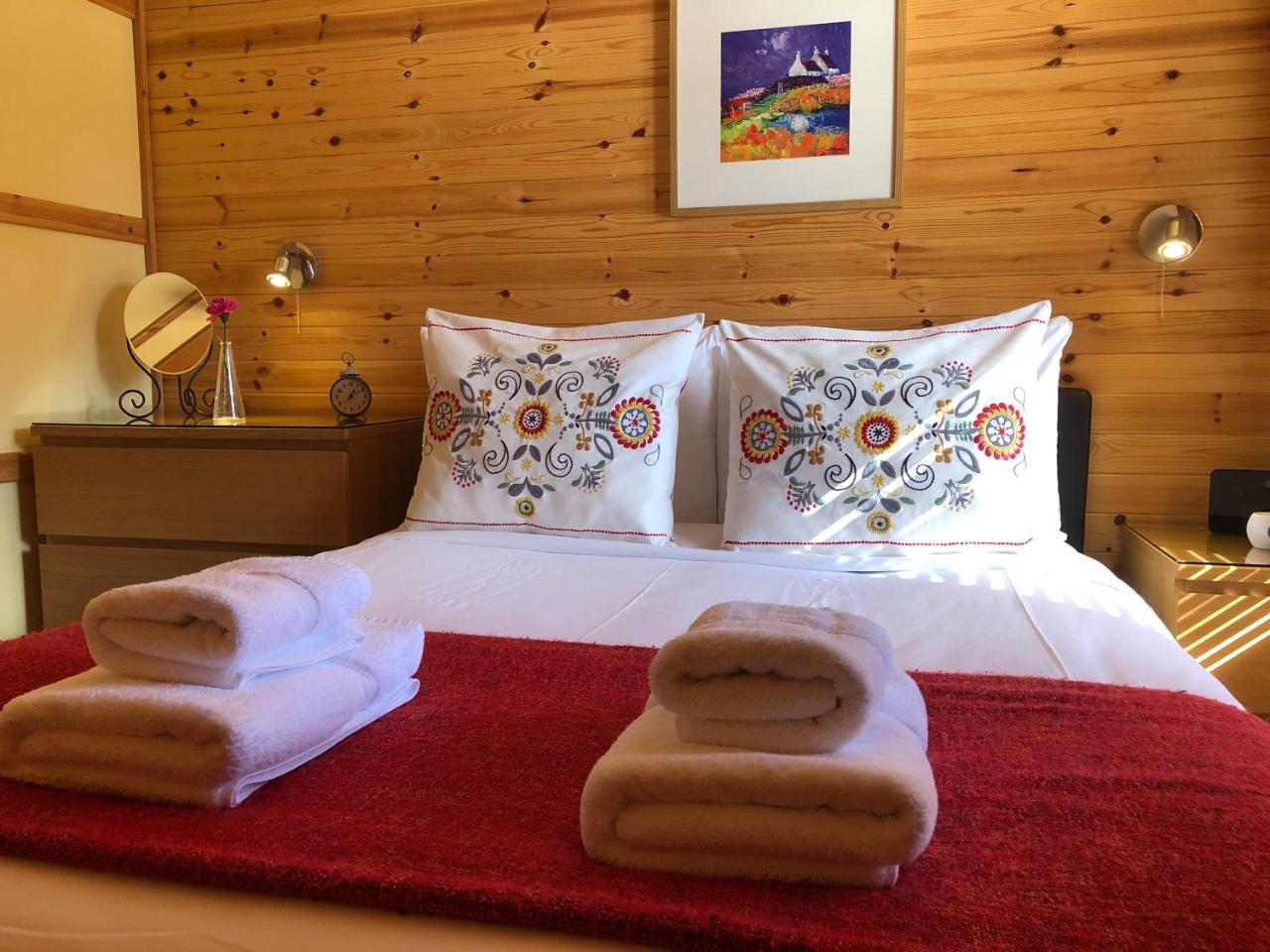 Rashfield Sheilings - Riverside Lodges, By Pucks Glen, Dunoon